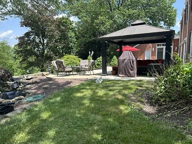 29 College Dr — Photo 33