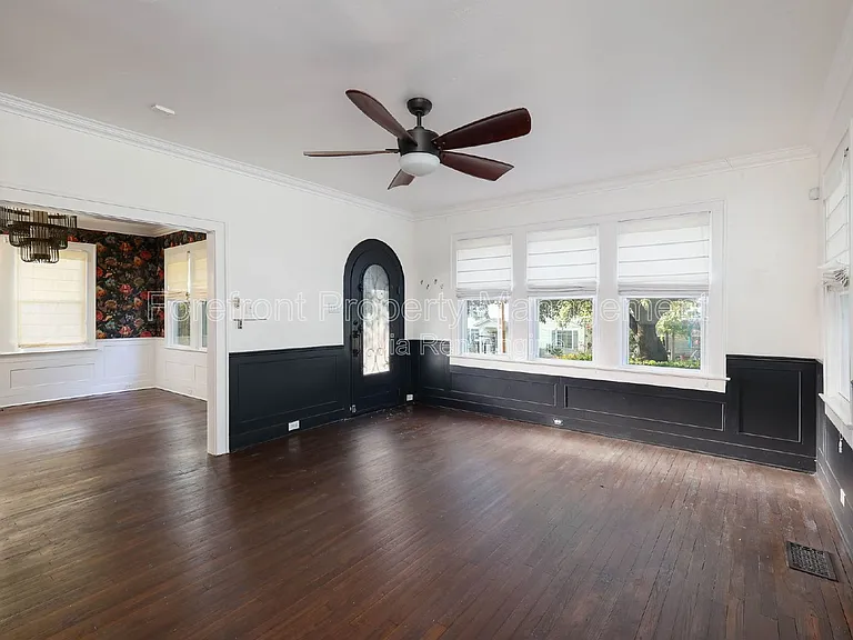 418 W Rosewood Ave — Photo 26