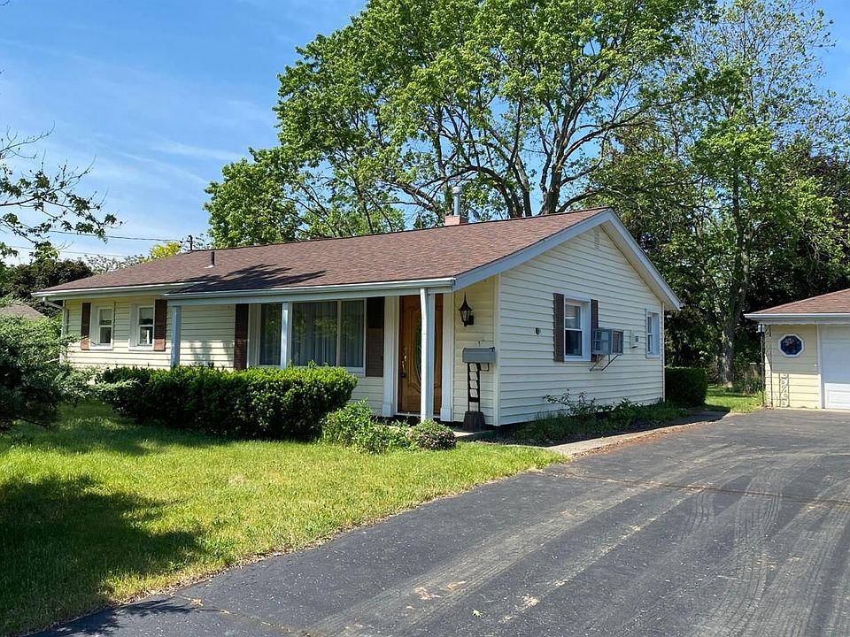 1st image of 505 Orchard Ln