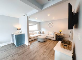 66 School St, Barnstable, MA 02630