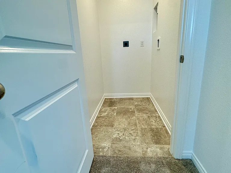 1313 Yeager Ave — Photo 22