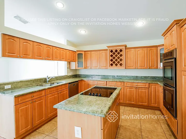 5166 NW 99th Way — Photo 5