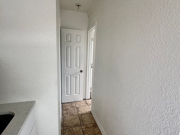 4th image of 3417 52nd Ave N APT B