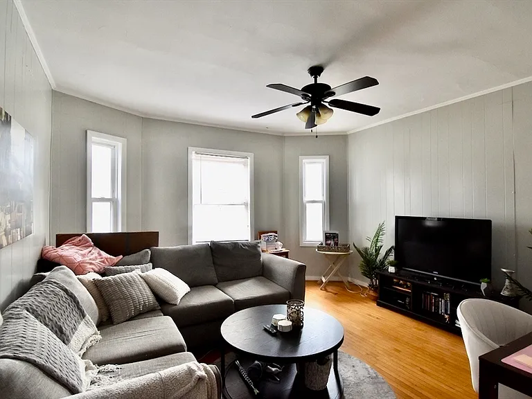 66 French St #2 — Photo 1