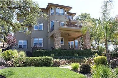 1st image of 124 Lost Oak Ct