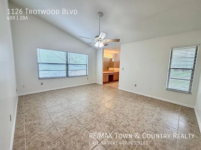 1126 Trotwood Blvd — Photo 6