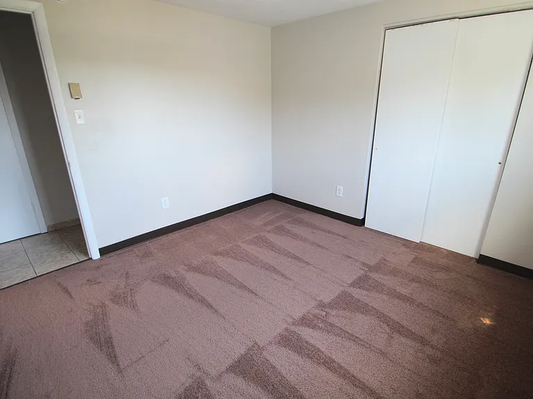 2-Bedroom (Unit 8)