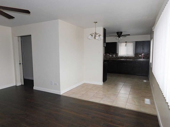 3rd image of 1286 Greenbay Ave