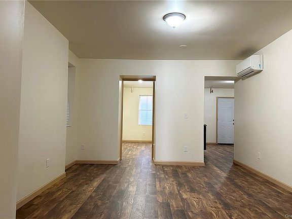 4th image of 205 Liberty St Unit 1