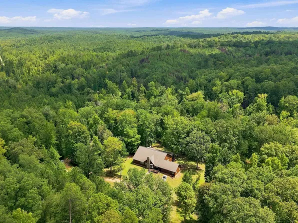 162 Crestview Ln, Centreville, AL 35042