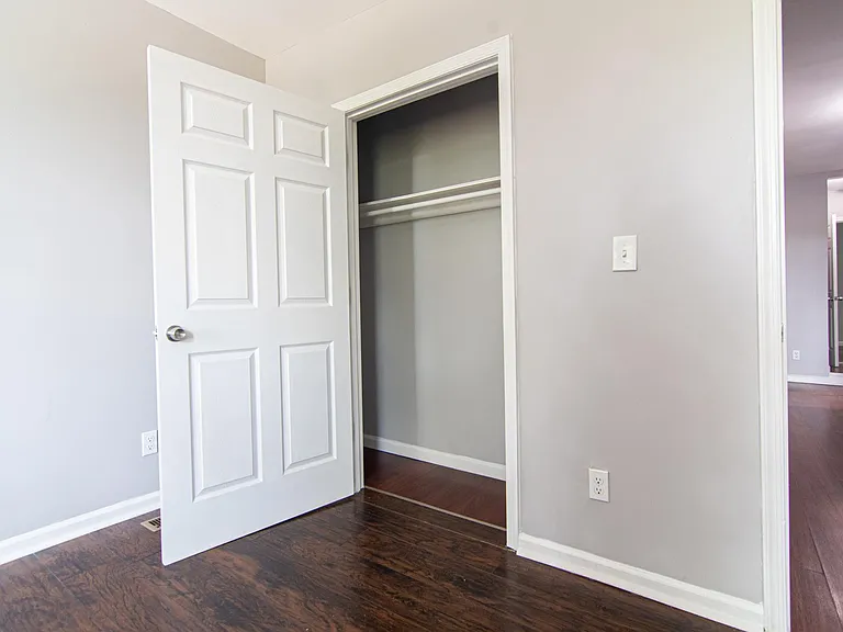 3000 Erdman Ave — Photo 29