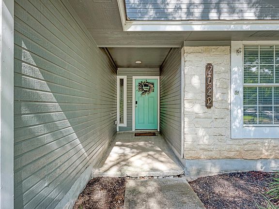 4th image of 2022 Balsam Way