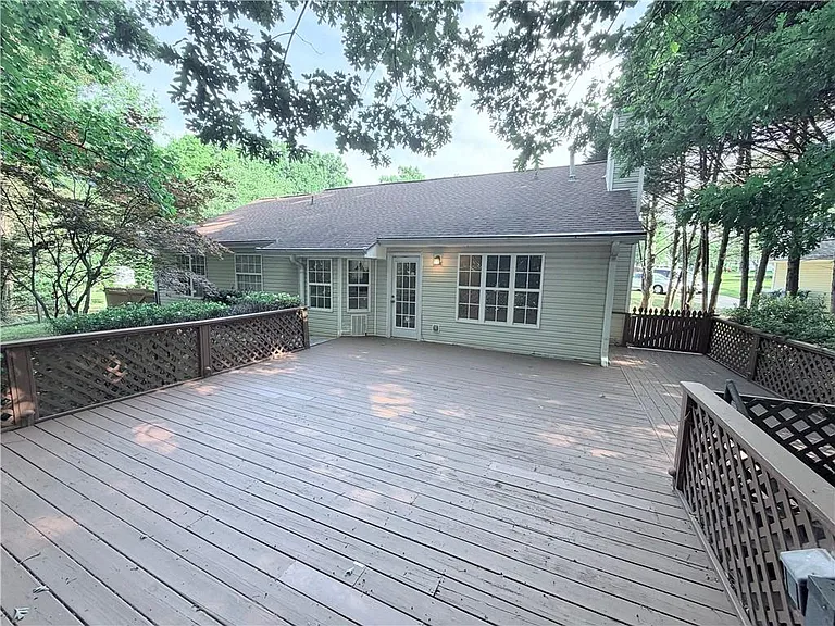 324 Amelia Garden Way — Photo 6
