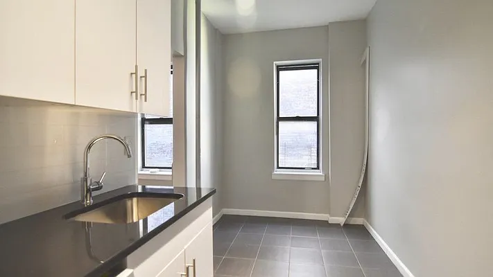 Rented by Nooklyn NYC LLC | media 8