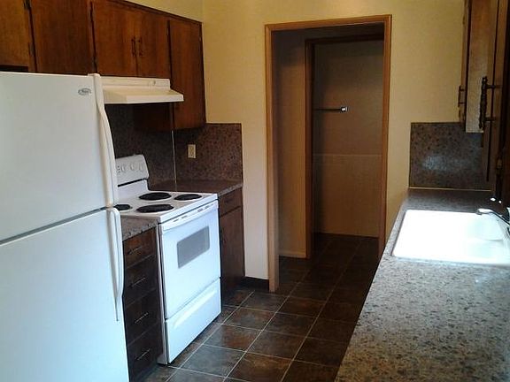 4th image of 3456 SE Cora Dr