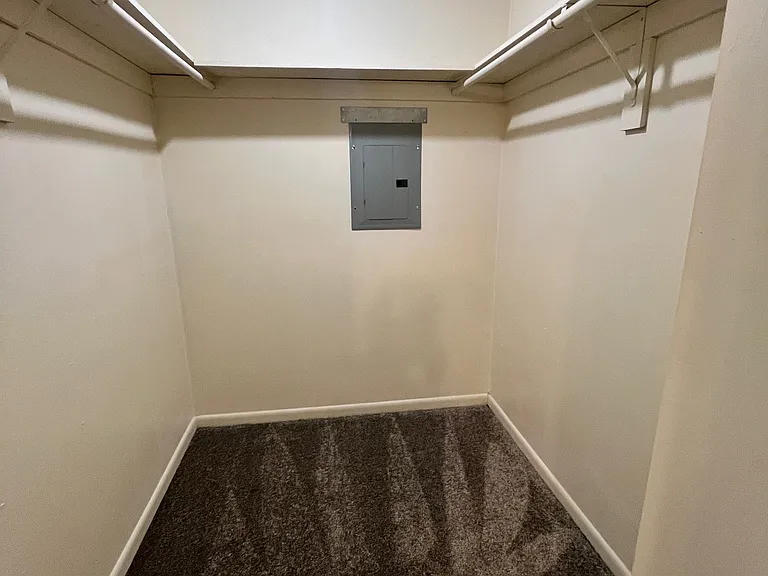 402 Summer Ct #1A — Photo 14