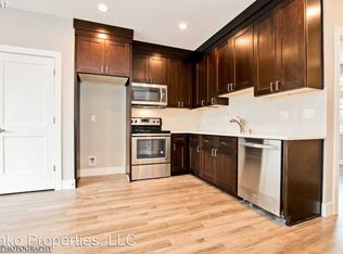 2836 NE Killingsworth St #B, Portland, OR 97211