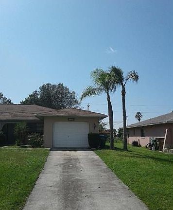 2nd image of 1106/1108 SE 24th Ave
