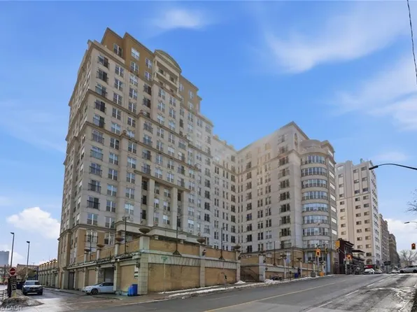 135 James St S #802, Hamilton, ON L8P 2Z6