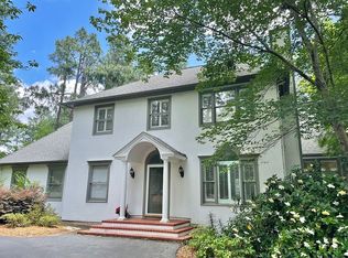 135 Swoope Dr, Southern Pines, NC 28387