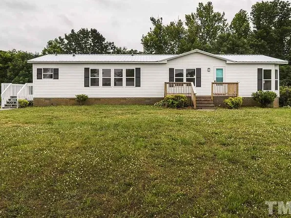 2434 Bent Oak Dr, Snow Camp, NC 27349