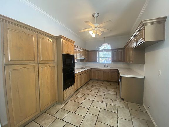 5th image of 4907 Whitman Dr