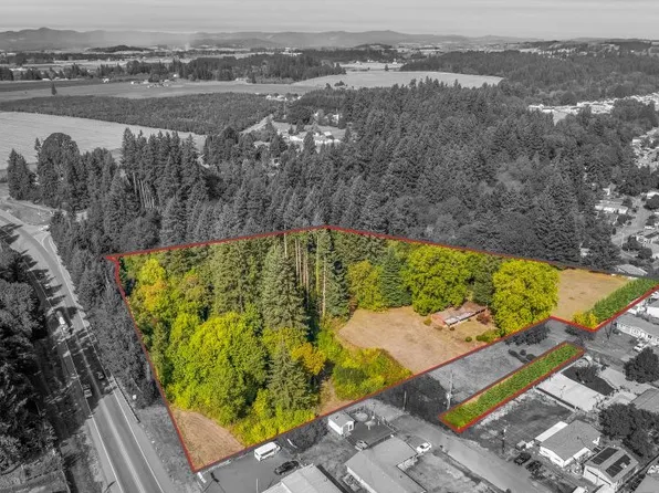 215 W 5th St, Lafayette, OR 97127