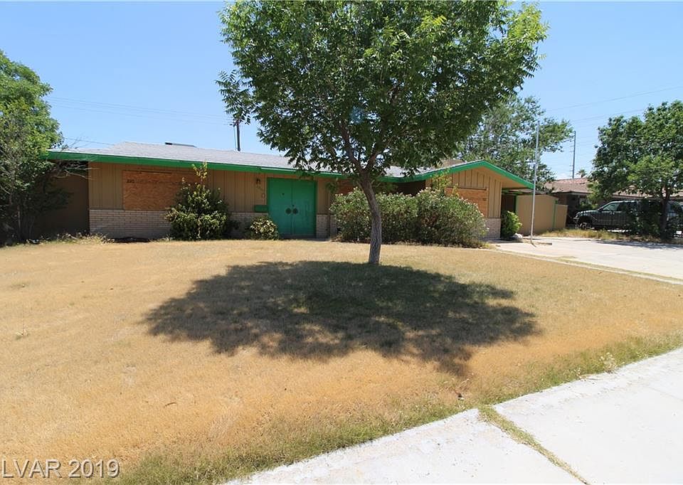 1st image of 1825 Sombrero Dr