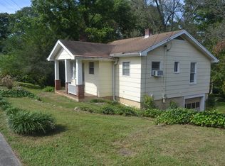 497 Harrison Ave, Franklin, NC 28734