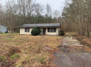 2042 Lakeview Dr, Johnston, SC 29832