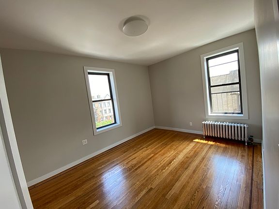 4th image of 43-09 43rd St #6F
