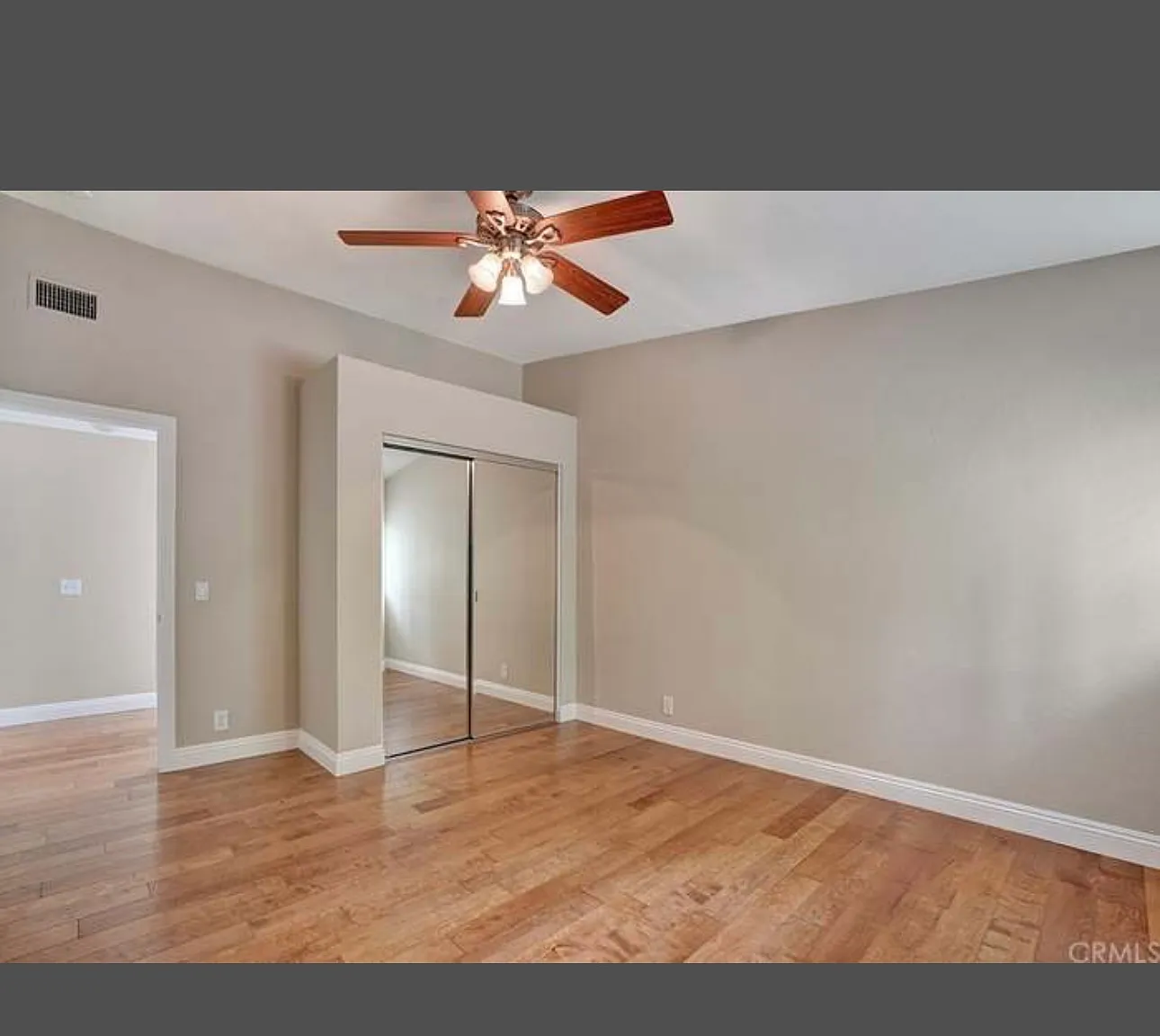 4 bed, 2029 sqft, $1,900 — Photo 2