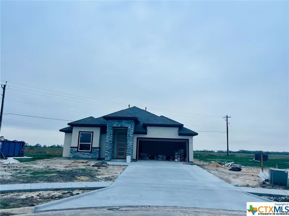 334 Cardinal Dr, Pt Lavaca, TX 77979
