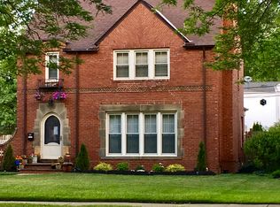 20125 Scottsdale Blvd, Shaker Heights, OH 44122