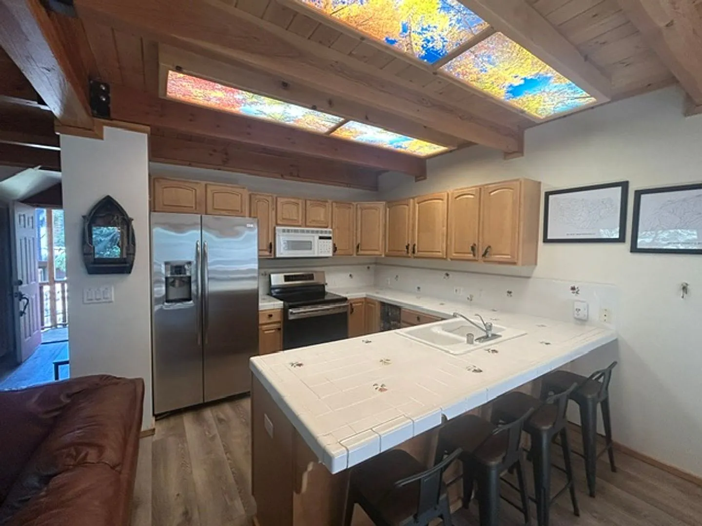Upper Moonridge 4 Bedroom 3 bath — Photo 4