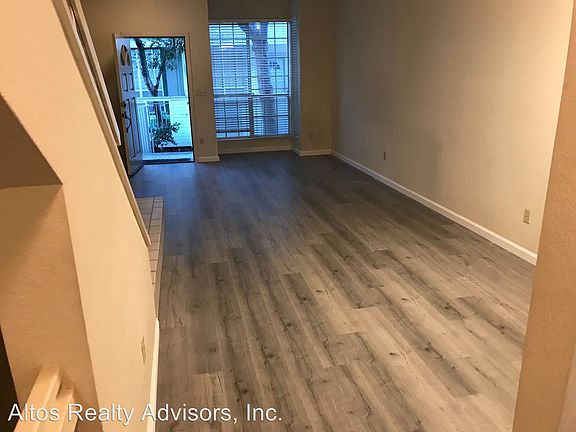 2nd image of 992 Belmont Ter Unit 3