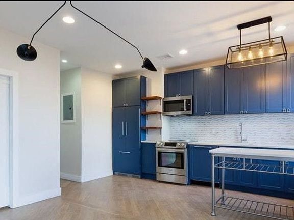 2nd image of 473 Tompkins Ave #1