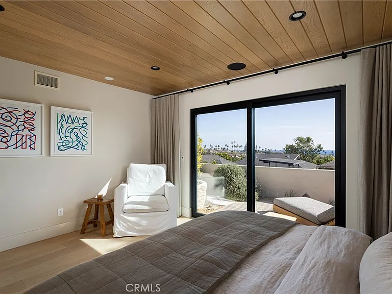 2703 Via Montecito — Photo 23