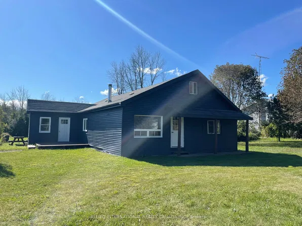 537 Burr Rd, Prince Edward County, ON K0K 1A0