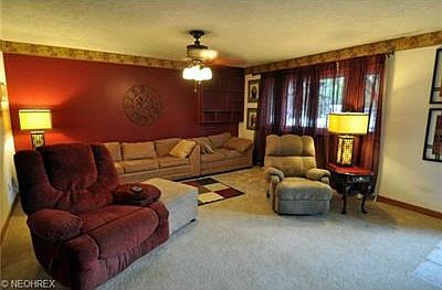 3rd image of 4942 W Park Dr