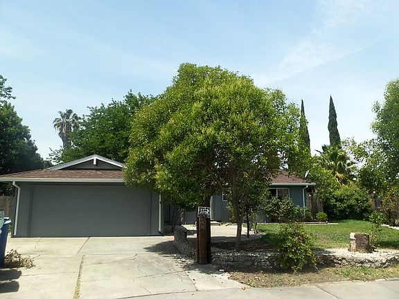 2nd image of 1481 Janrick Ave
