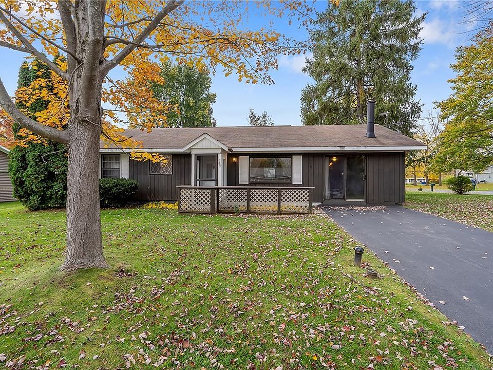 1st image of 113 Clarewood Dr