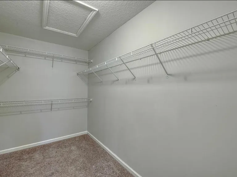 99 Paradas Pl — Photo 7