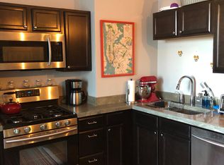 37 W High St #3, Carlisle, PA 17013