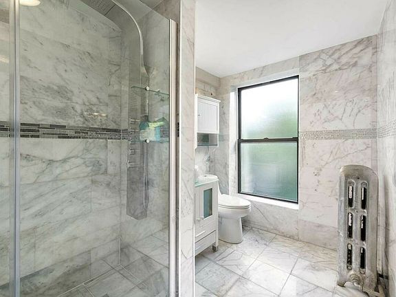 5th image of 286 Clifton Pl #3A