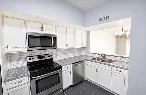 11840 SW 99th St #11840 Photo 1 11840 SW 99th St #11840 Photo 1