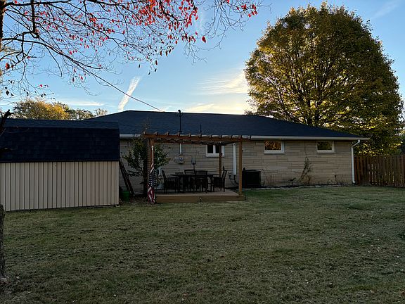 4th image of 4030 S County Road 550 W