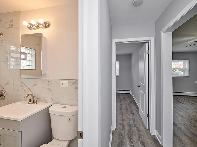 416 Laurel Ave #1 — Photo 6