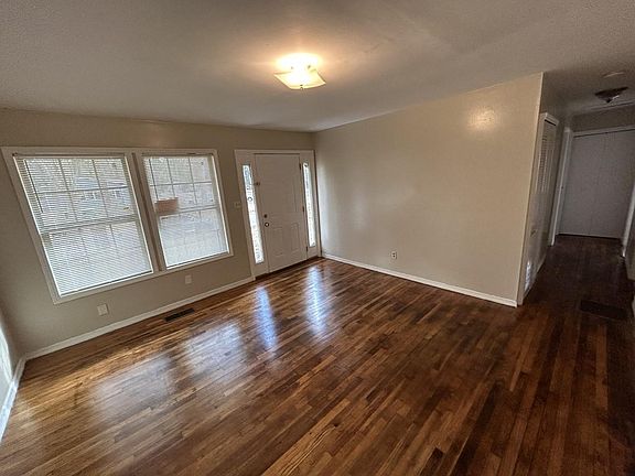 2nd image of 738 Kennesaw Dr