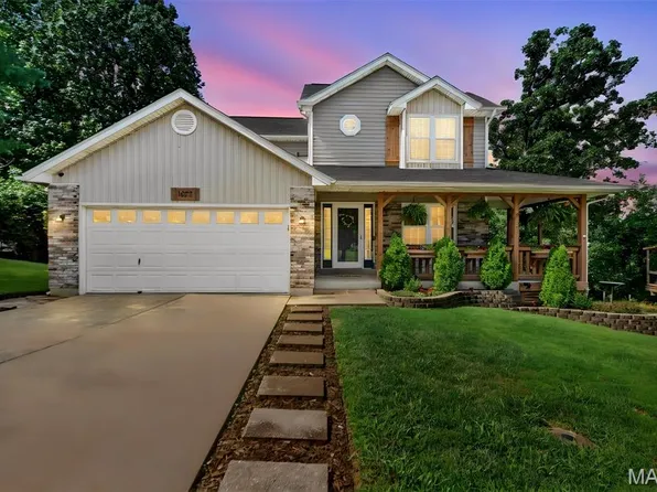 1677 Stardust Dr, Arnold, MO 63010